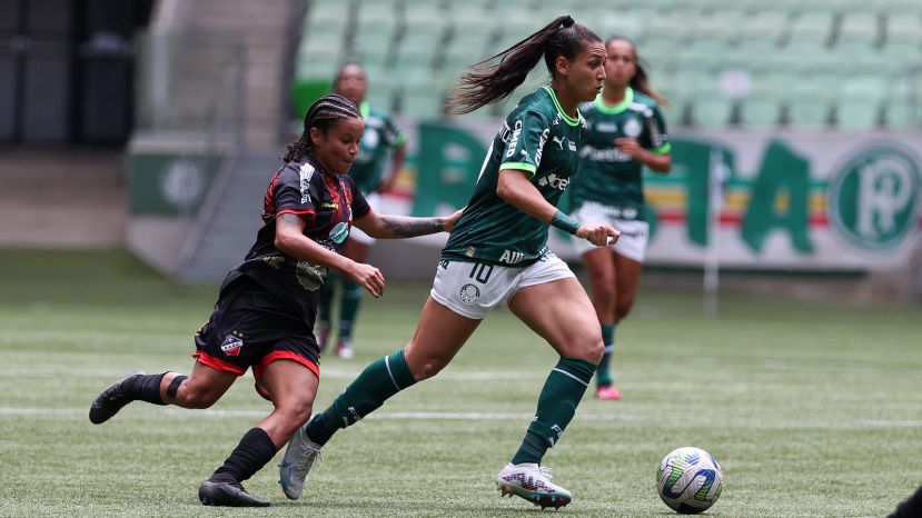 Bia Zaneratto, atacante do Palmeiras e da Seleção Brasileira