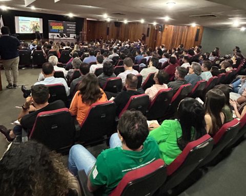 Começa o COMPOL - Congresso de Comunicação Política e Institucional