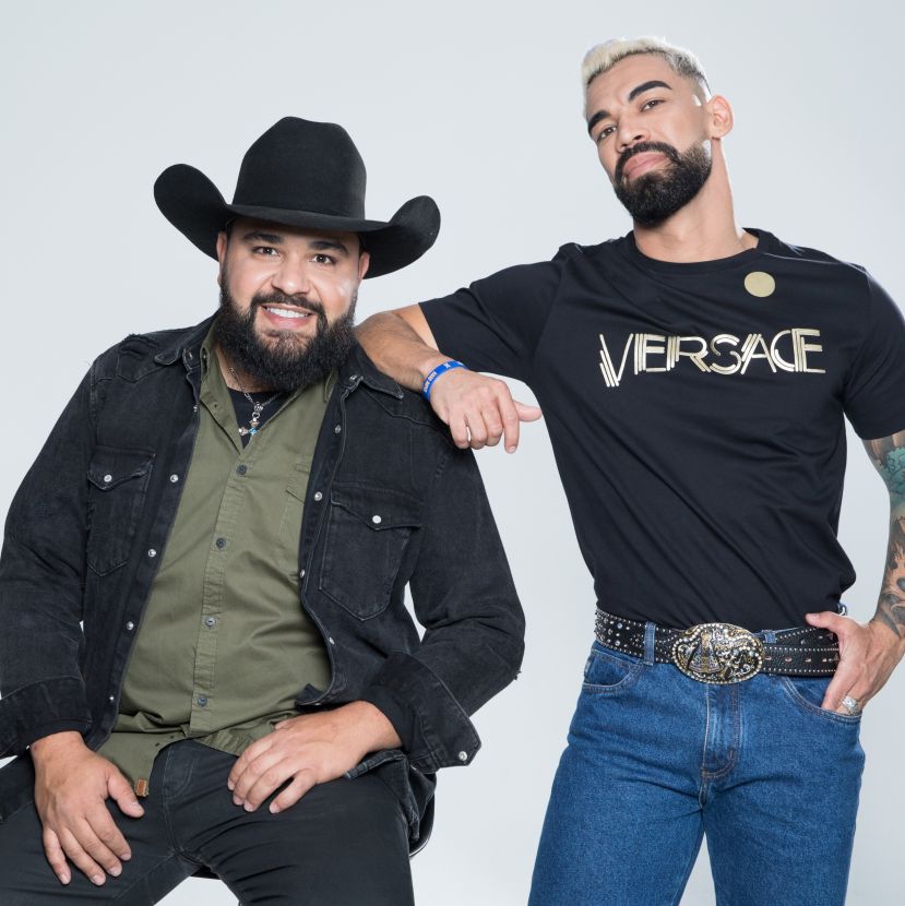 Léo &amp; Raphael lançam "Nossa Oração" em homenagem ao dia de Nossa Senhora Aparecida