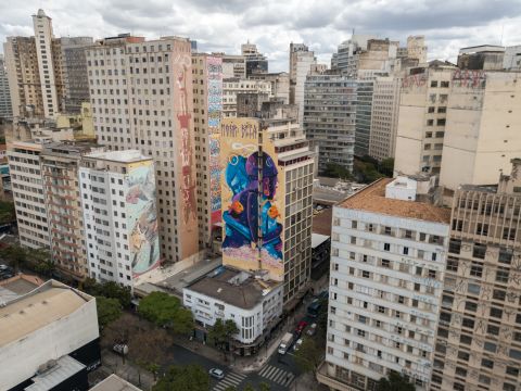 Abraço obra de DMS