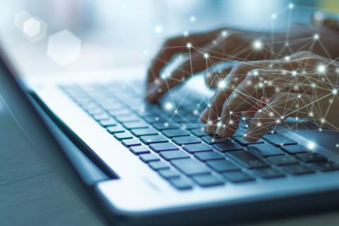 DIO e Microsoft lançam primeiro bootcamp de CRM e distribuem 5 mil bolsas de estudos gratuitas