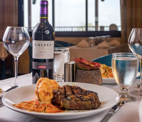 Dia Internacional da Merlot: sommelier da Cantu Grupo Wine destaca rótulos do Chile, Estados Unidos e França