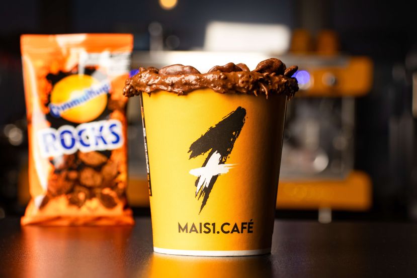 Mais1.Cafe Cappuccino-Ovomaltine-Rocks
