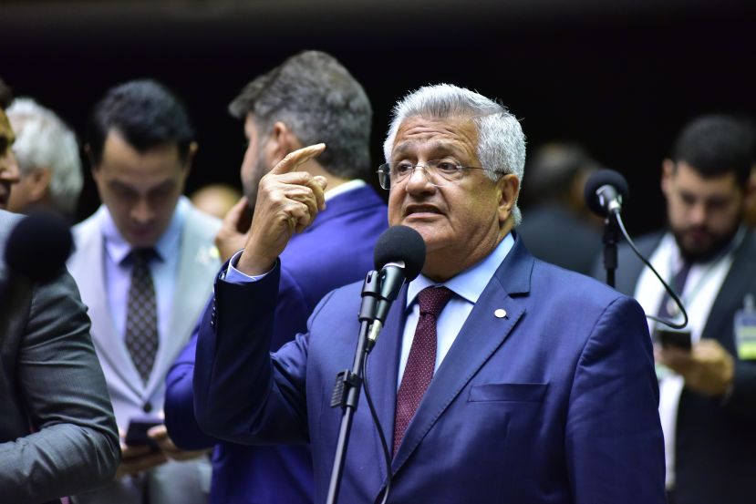 O deputado federal Bacelar (PV-BA) já conta com o apoio de 170 parlamentares para a criação da Frente Parlamentar Mista em Defesa do Fretamento